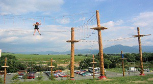 Tarzánia - prekážky vo výške